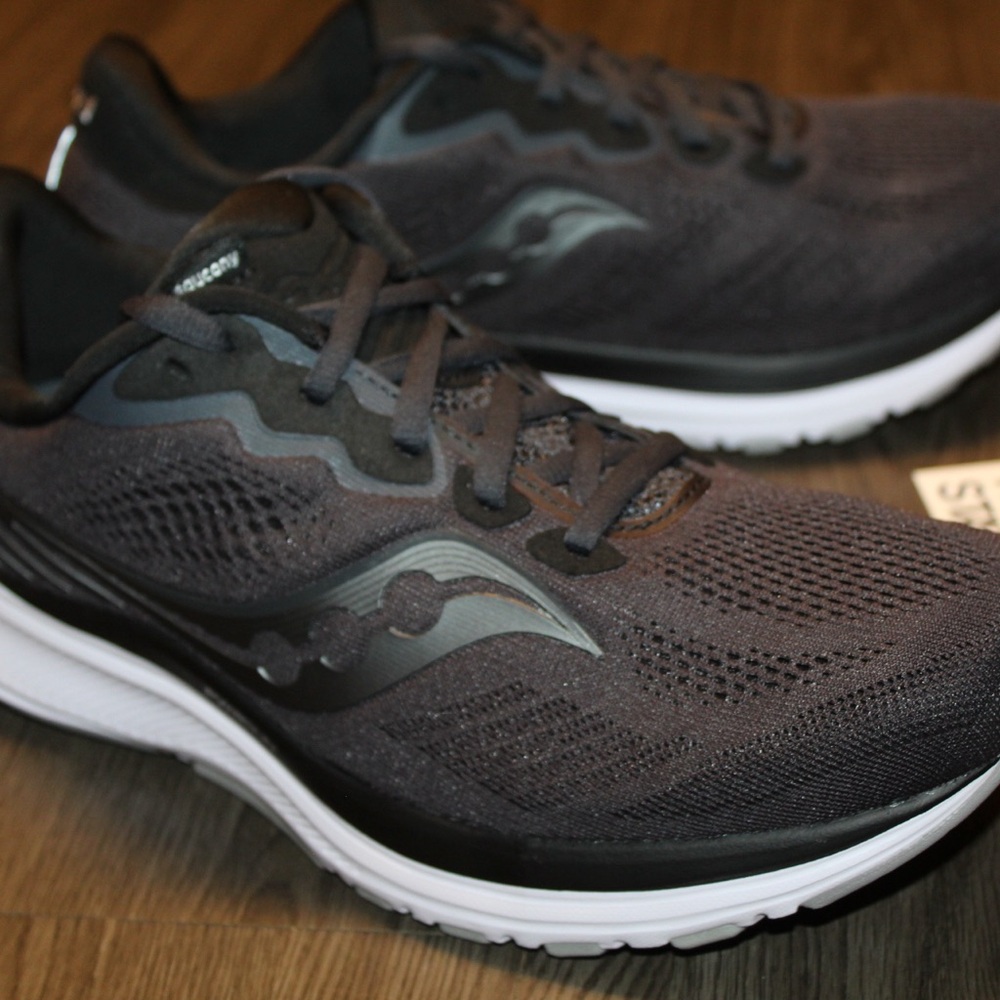 ❌S⭕️LD❌Saucony Ride 14 Black Grey White Womens Size 9 Athletic Running Sneakers
